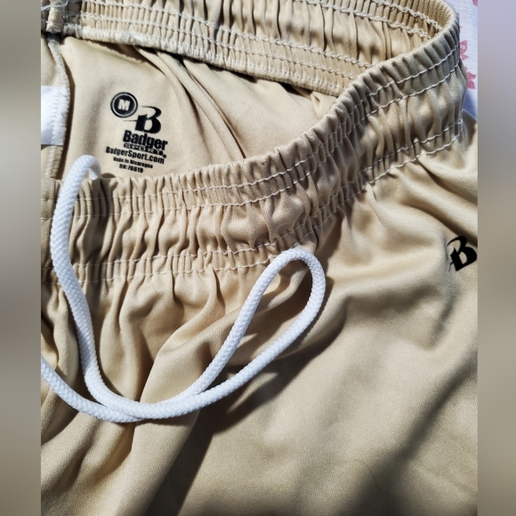 *SOLD* Alonso Ravens High School shirts & shorts - Picture 6 of 6